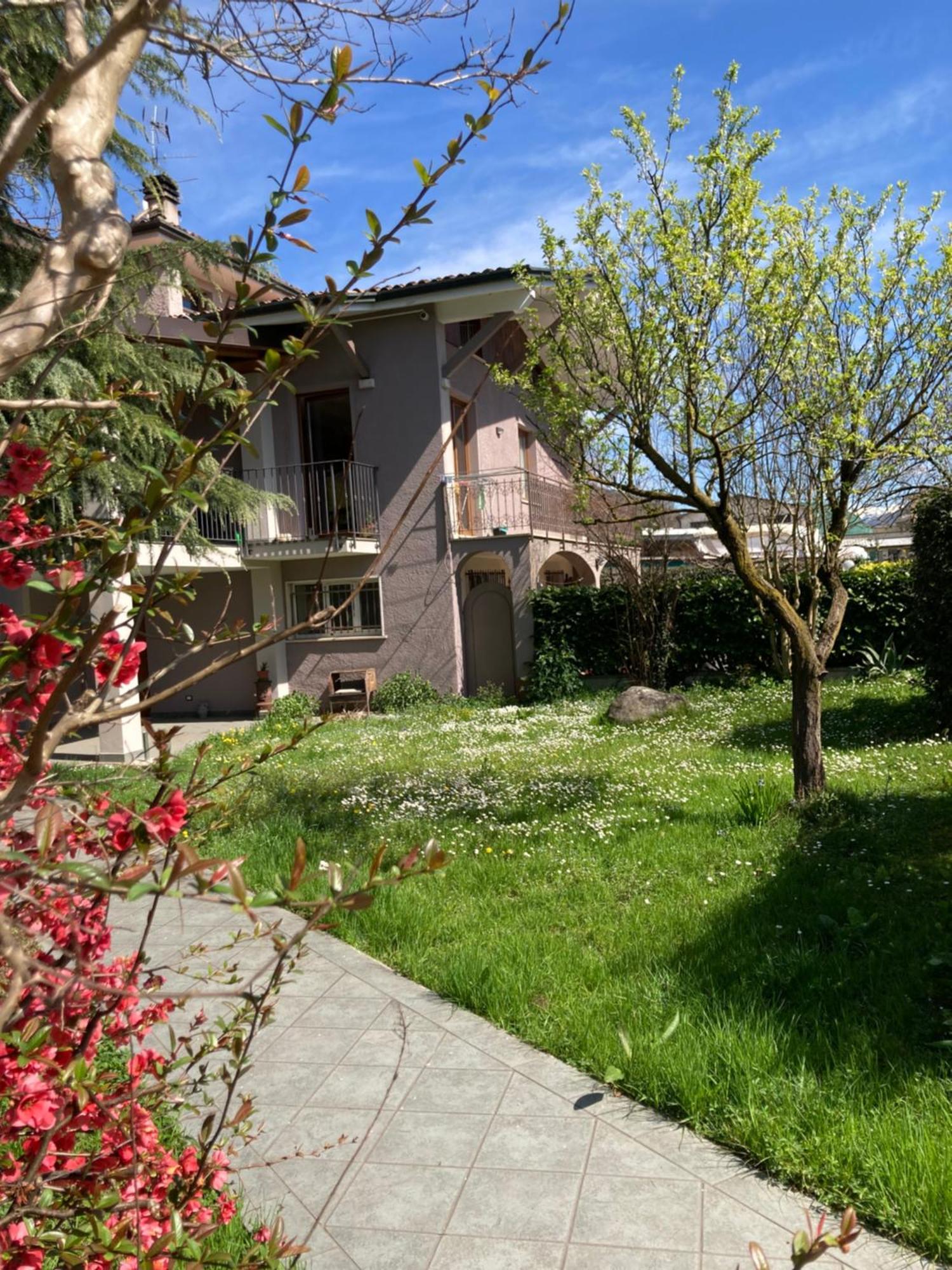 Ferienwohnung Al Clisi Graziosa Mansarda Villanuova sul clisi Exterior foto